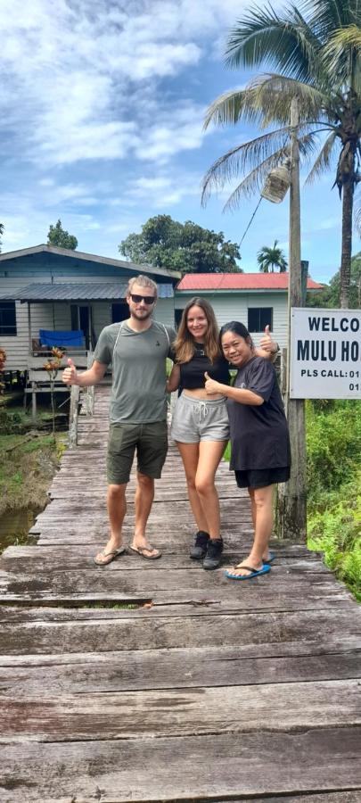 Mulu Homestay מראה חיצוני תמונה